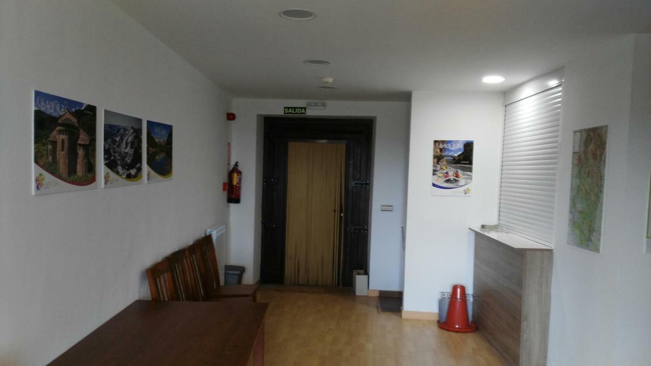 Albergue De Benabarre-Calumet Εξωτερικό φωτογραφία